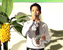 TS: Nguyễn Minh Khâm (SBD: 011) Phụng hoàng - Giây phút ngậm ngùi (Viễn Châu) - 05/03/2011