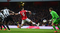 Arsenal 3-0 Newcastle (vòng 36 Premier League)